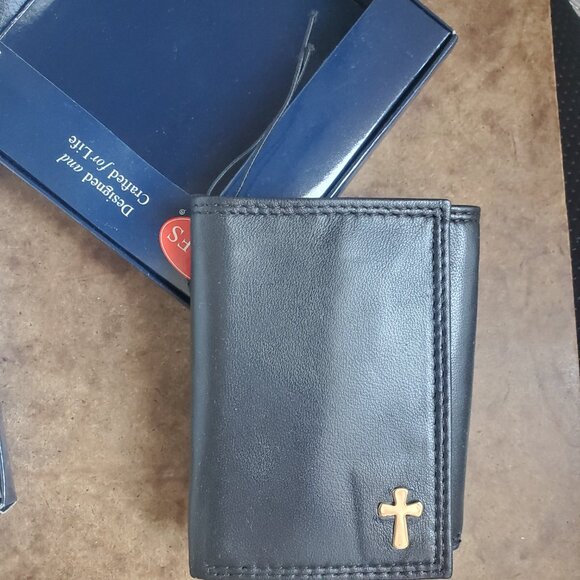 CHRISTIAN WALLET - Picture 3 of 5